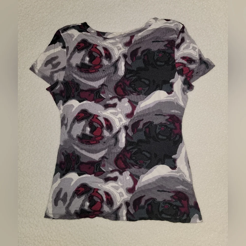 Express  Top - Picture 7 of 8